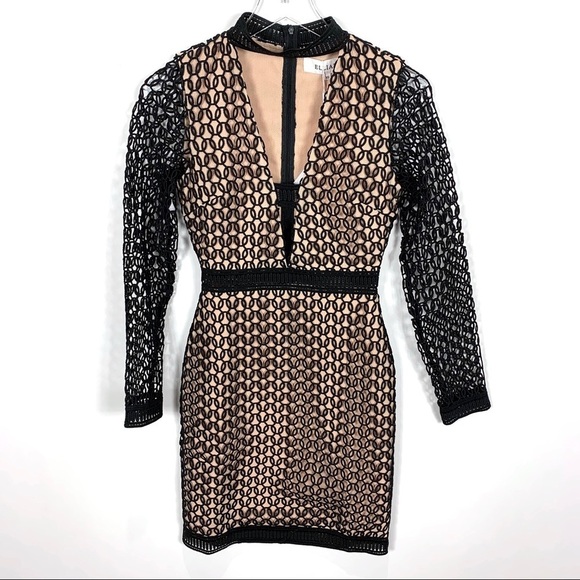Elliatt Revelation Mini Dress lace long sleeve - Picture 2 of 7